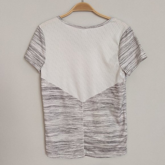 Lolë Repose Short Sleeve T-Shirt - Picture 6 of 10